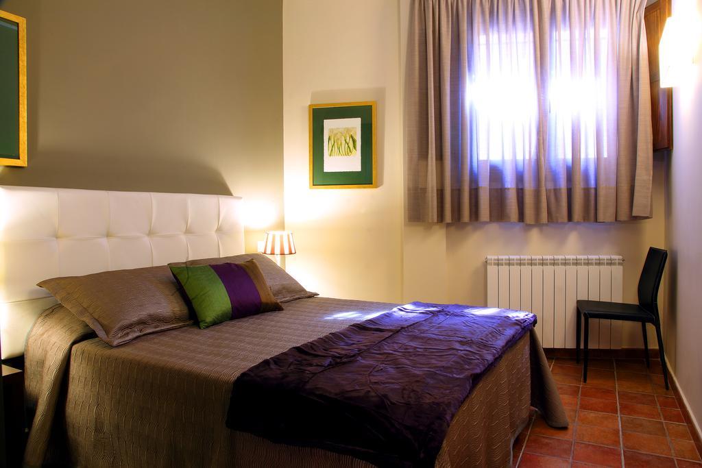 Apartamentos Casa Molinero Buera Esterno foto